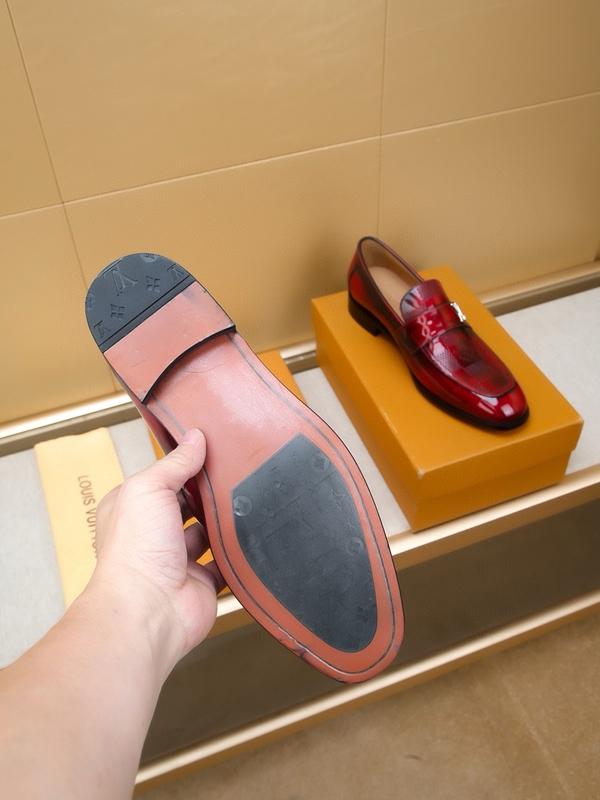 ルイヴィトン靴全体デザイン